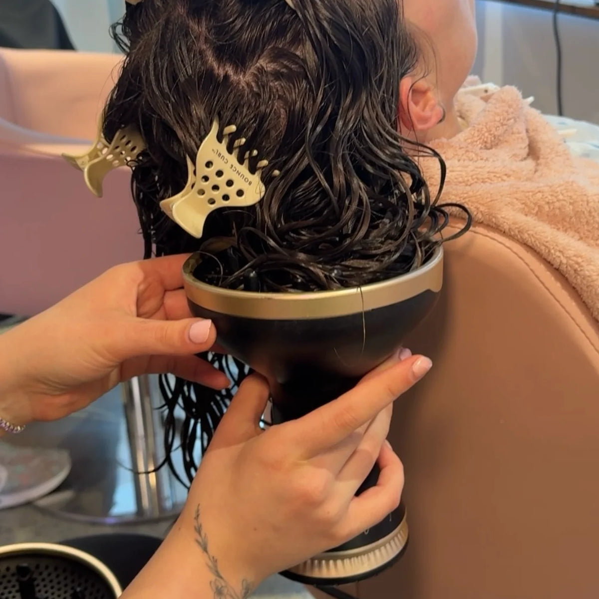 Luxe Curls All-in-One Ionic Hair Diffuser