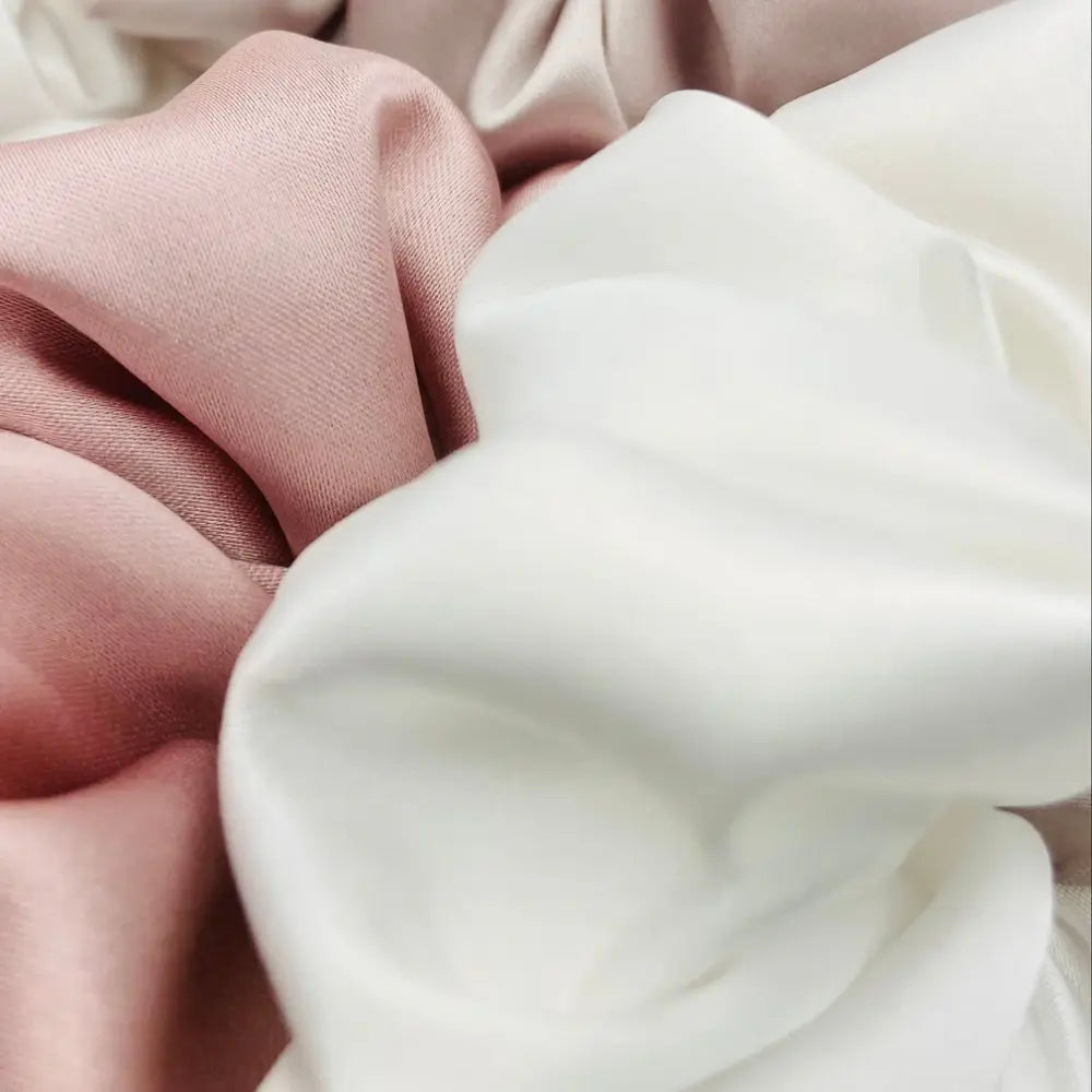 BUNLUV Satin Scrunchie White