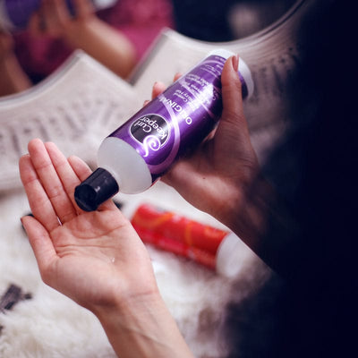 Curl Keeper® Original Liquid Styler for Frizz-Free Curls