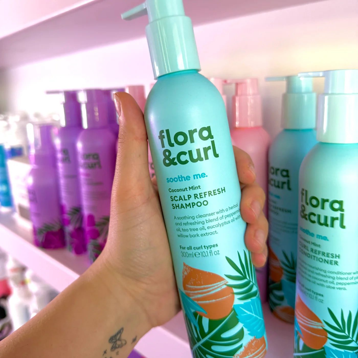 Flora & Curl Coconut Mint Scalp Refresh Shampoo