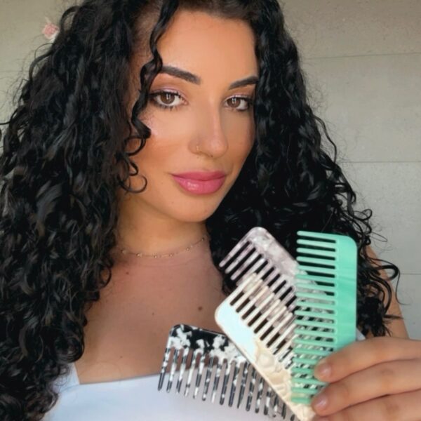Wide Tooth Comb for Curls