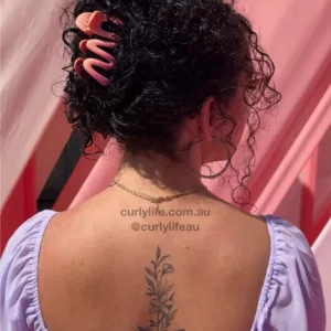 CurlyConLA